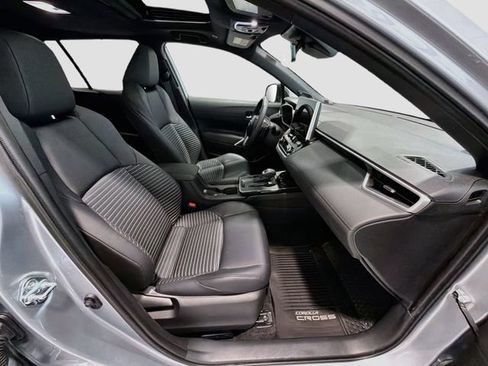 Certified 2026 Toyota Corolla Cross AWD Hybrid w/ Convenience Package image 23