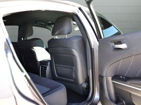 Used 2019 Dodge Charger R/T image 49