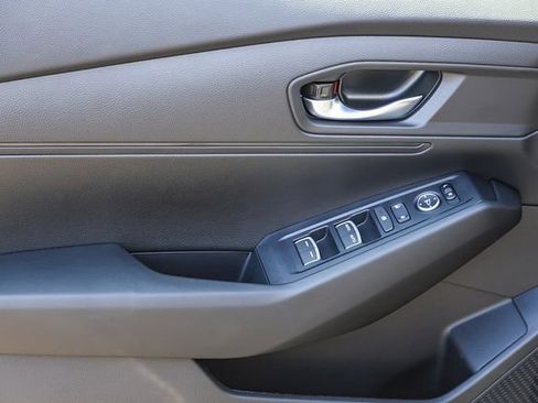 Certified 2025 Honda Accord LX image 21