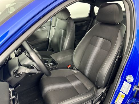 Used 2023 Honda Civic Sport image 19