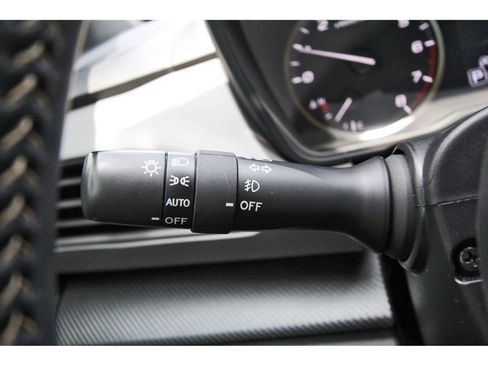 Used 2024 Subaru Crosstrek 2.5i Sport AWD/4WD image 17