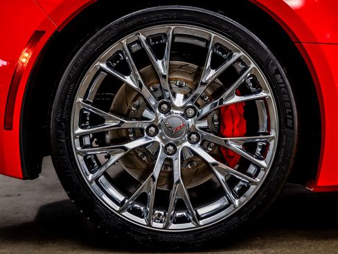 Used 2016 Chevrolet Corvette Z06 w/ 2LZ Preferred Equipment Group image 40