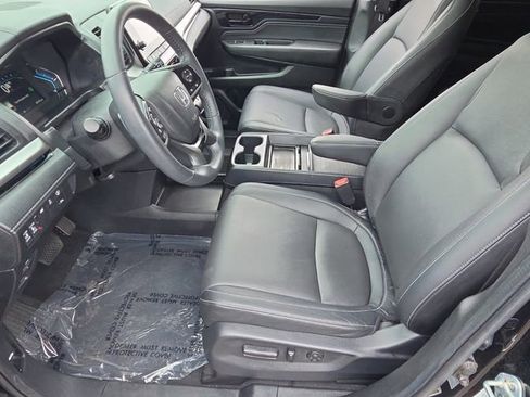 Used 2024 Honda Odyssey Touring image 10