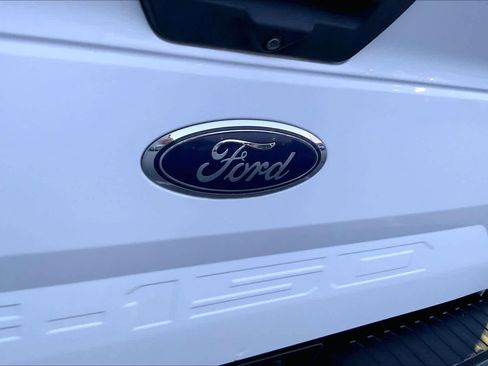 Used 2018 Ford F150 XLT RWD image 10