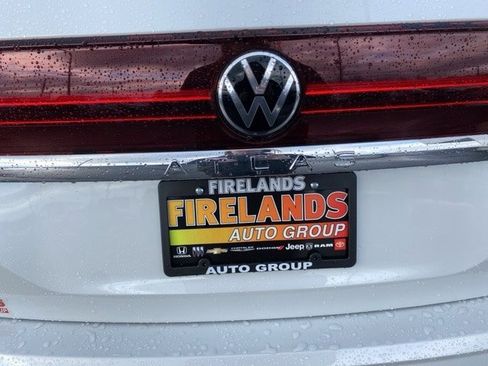 New 2026 Volkswagen Atlas SE image 15