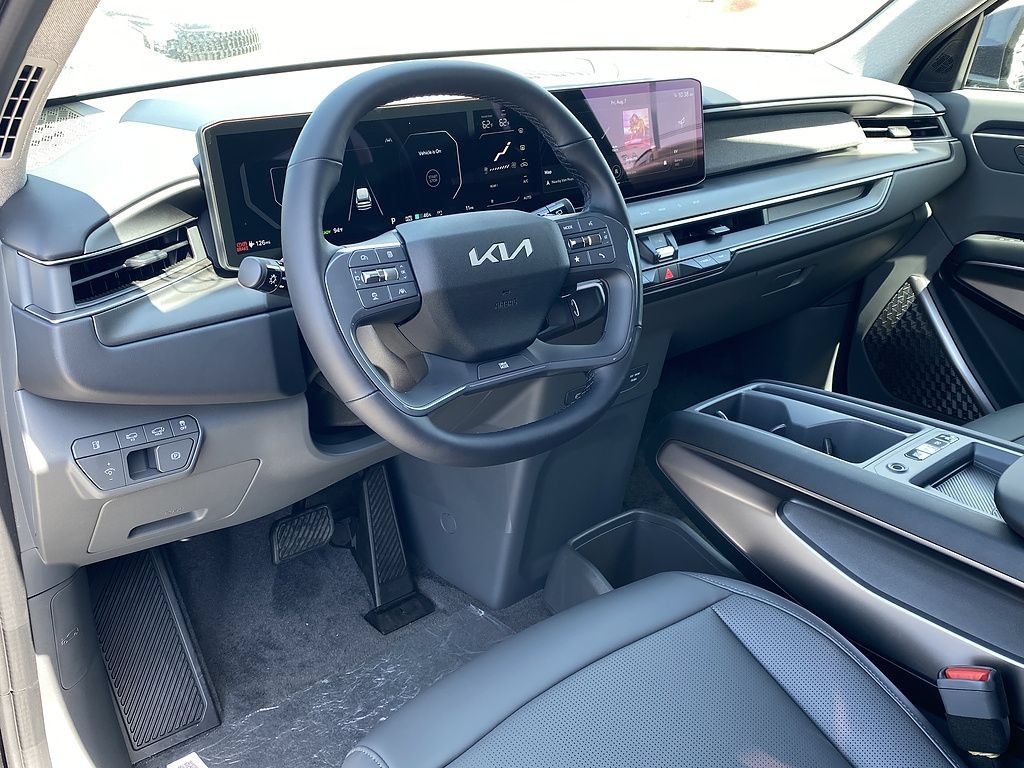 New 2026 Kia EV9 Light RWD image 12
