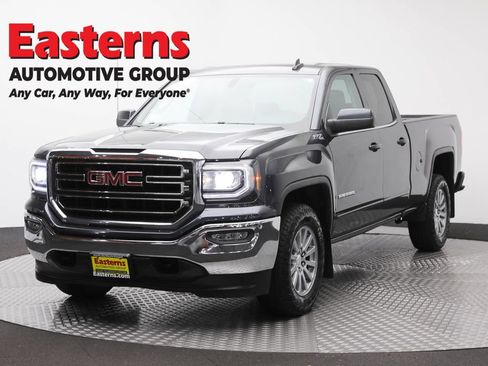 Used 2018 GMC Sierra 1500 SLE w/ SLE Value Package AWD/4WD image 1