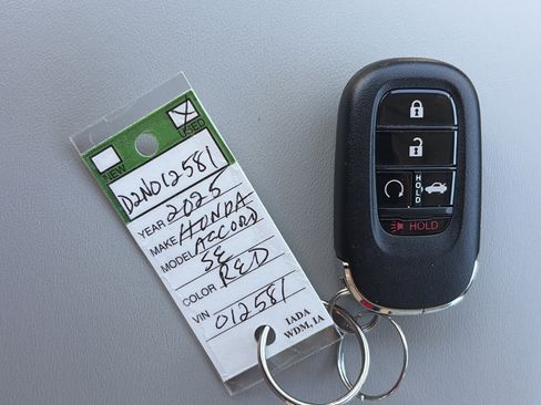 Certified 2025 Honda Accord SE image 32