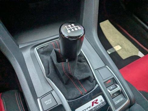 Used 2018 Honda Civic Type R image 12