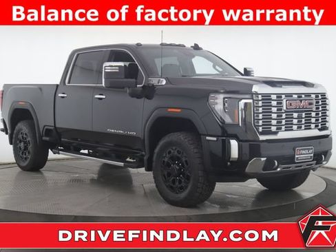 Used 2025 GMC Sierra 2500 Denali w/ Denali Reserve Package AWD/4WD image 1