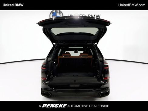 Used 2023 BMW X7 M60i w/ Executive Package AWD/4WD image 15