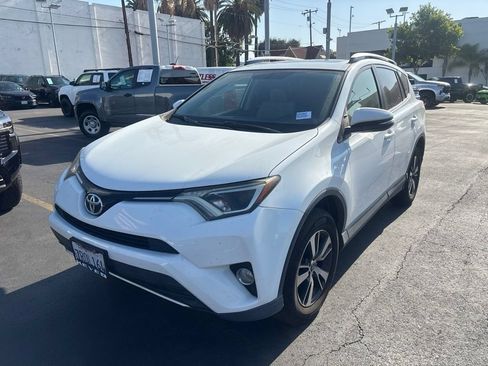Used 2016 Toyota RAV4 XLE FWD image 8