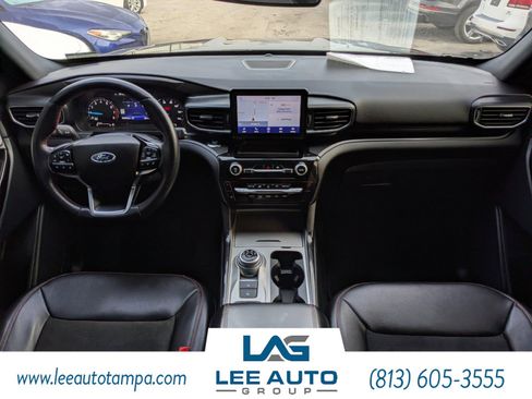 Used 2023 Ford Explorer ST-Line w/ Class IV Trailer Tow Package image 17