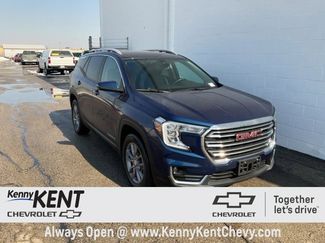 Used 2023 GMC Terrain SLT w/ LPO, Floor Liner Package video 1