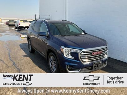 Used 2023 GMC Terrain SLT w/ LPO, Floor Liner Package