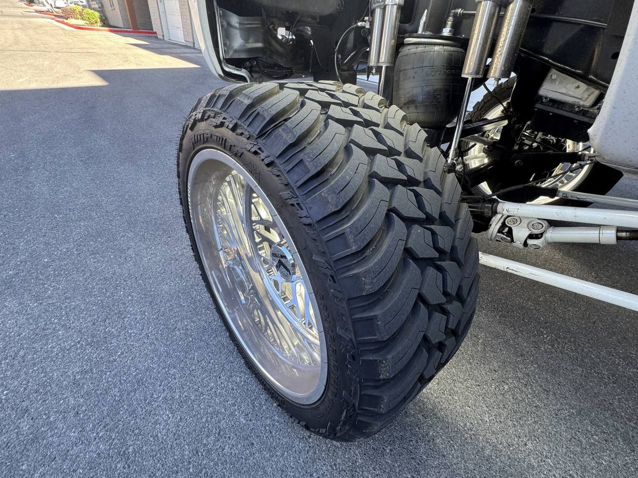 Used 2013 Ford F250 Platinum AWD/4WD image 6