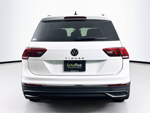 Used 2024 Volkswagen Tiguan S image 7