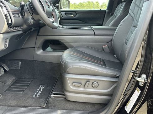 New 2026 Nissan Armada PRO-4X AWD/4WD image 10