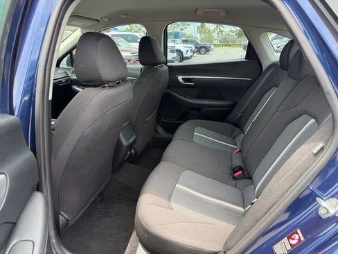 Used 2022 Hyundai Sonata SE FWD image 12