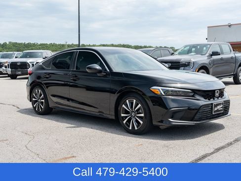 Used 2024 Honda Civic EX-L image 8