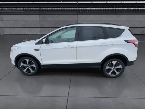 Used 2018 Ford Escape SEL w/ Ford Safe & Smart Package image 5