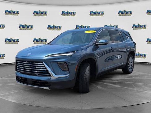 Used 2026 Buick Enclave Preferred FWD image 13