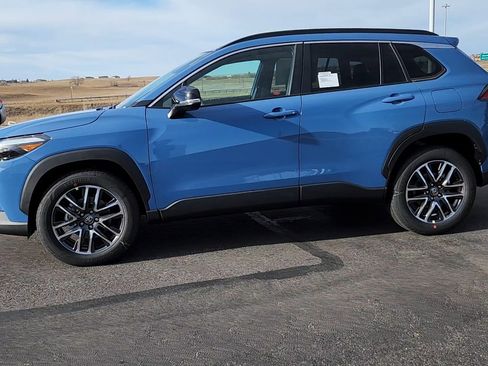 New 2026 Toyota Corolla Cross XLE image 2