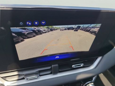 New 2027 Chevrolet Equinox LT FWD image 29