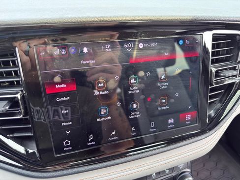 Used 2022 Dodge Durango R/T w/ Blacktop Package AWD/4WD image 46