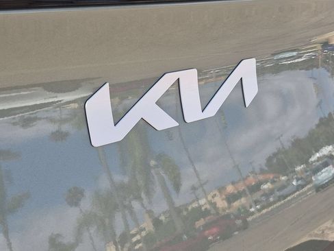 Certified 2024 Kia Sportage X-Pro AWD/4WD image 32