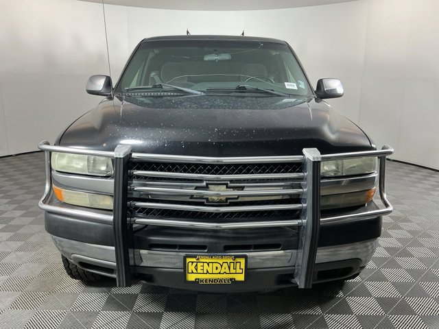 Used 2002 Chevrolet Silverado 2500 LS w/ Off-Road Skid Plate Pkg AWD/4WD image 2