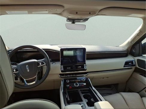 Used 2019 Lincoln Navigator Reserve w/ Cargo Package image 12