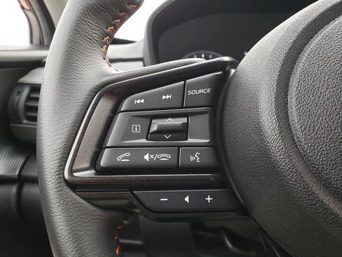 Used 2025 Subaru Crosstrek 2.5i Limited w/ Crosstrek Mirror Package image 19