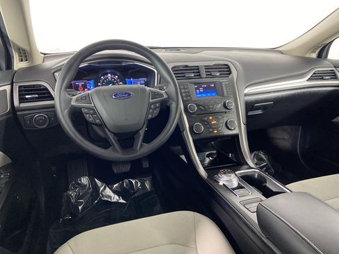 Used 2018 Ford Fusion S FWD image 17