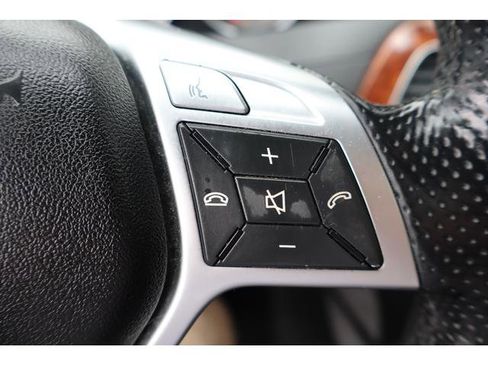 Used 2013 Mercedes-Benz C 300 4MATIC Sedan image 13