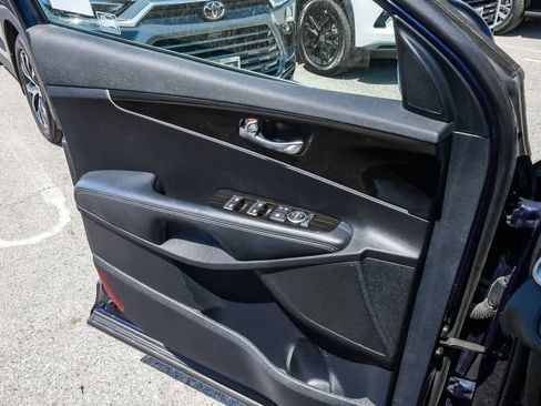 Used 2019 Kia Sorento S FWD image 24