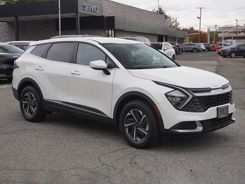 Used 2023 Kia Sportage LX image 53