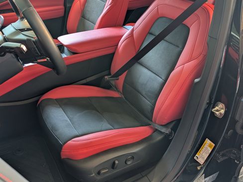 Used 2024 Chevrolet Blazer EV RS image 15