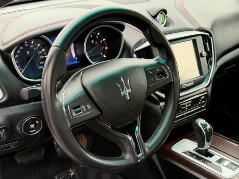 Used 2016 Maserati Ghibli S image 14