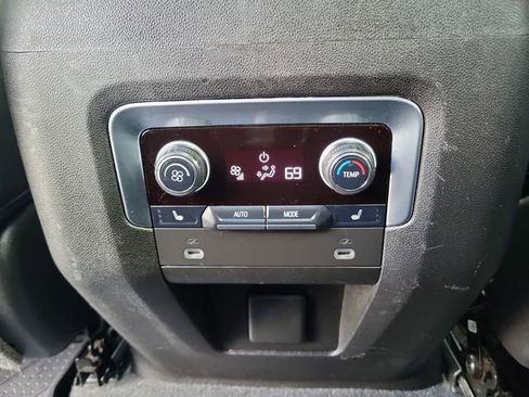 Certified 2021 Chevrolet Tahoe Z71 w/ Z71 Signature Package image 14