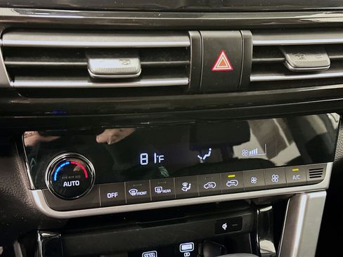 Used 2023 Kia Seltos EX image 24