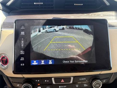 Used 2019 Honda Clarity Plug-In Hybrid image 16