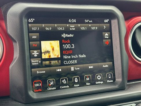 Used 2020 Jeep Gladiator Rubicon AWD/4WD image 17