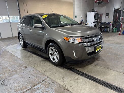Used 2013 Ford Edge SEL image 52
