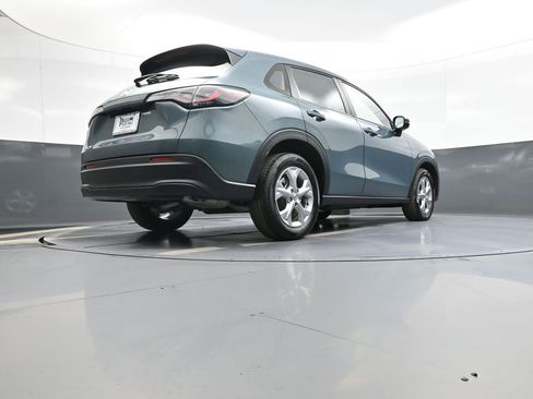 Certified 2023 Honda HR-V LX image 28