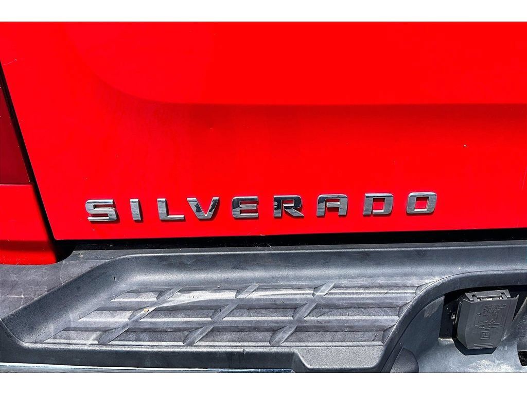 Used 2014 Chevrolet Silverado 2500 LT w/ Snow Plow Prep Package AWD/4WD image 33