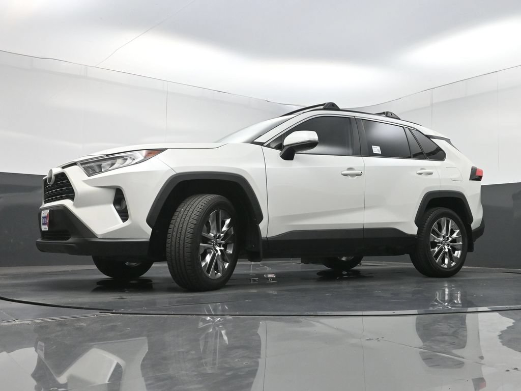 Used 2021 Toyota RAV4 XLE Premium FWD image 26
