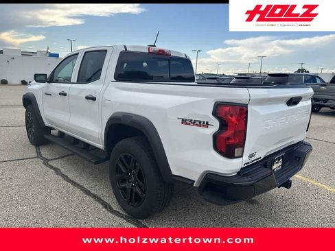 Certified 2024 Chevrolet Colorado Trail Boss w/ Advanced Trailering Package AWD/4WD image 4