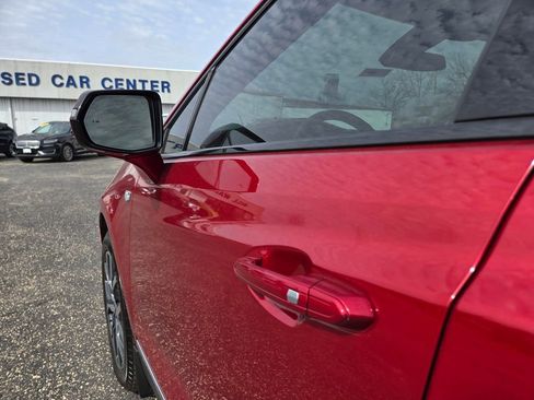 Used 2023 Cadillac XT5 Sportv image 39