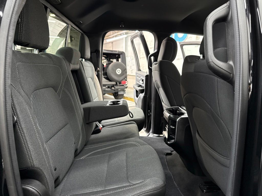 Used 2019 RAM 1500 Big Horn AWD/4WD image 26